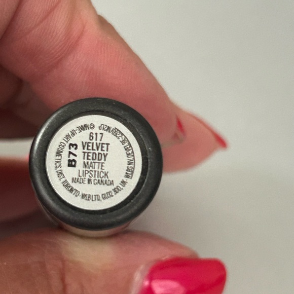 MAC Matte Lipstick new never used. - Picture 6 of 6